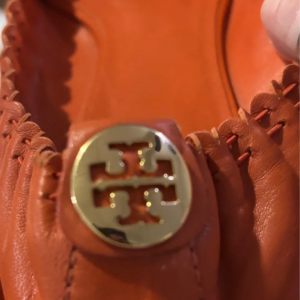 Tory Burch Reese flats women's size 8 Orange w/ box